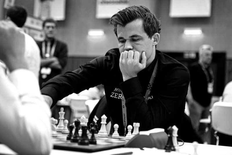 Magnus Carlsen at the board, 44th Chess Olympiad, Chennai
