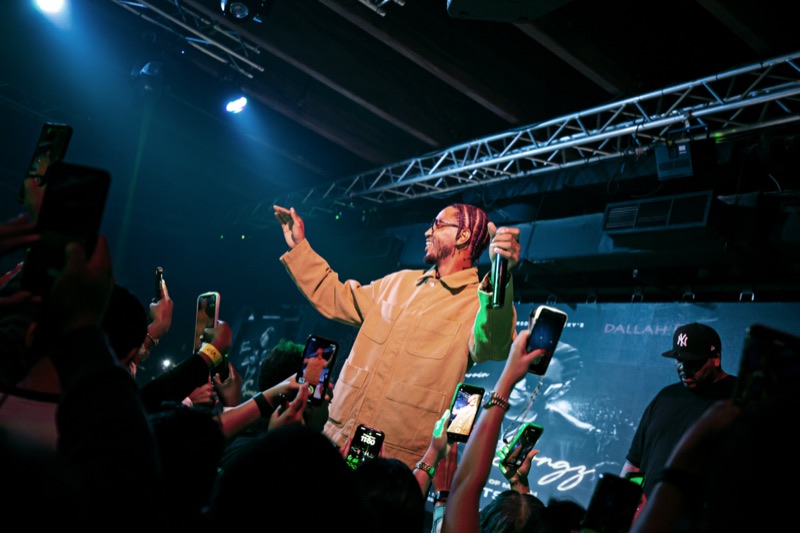 Trey Songz performing live, Bahrain