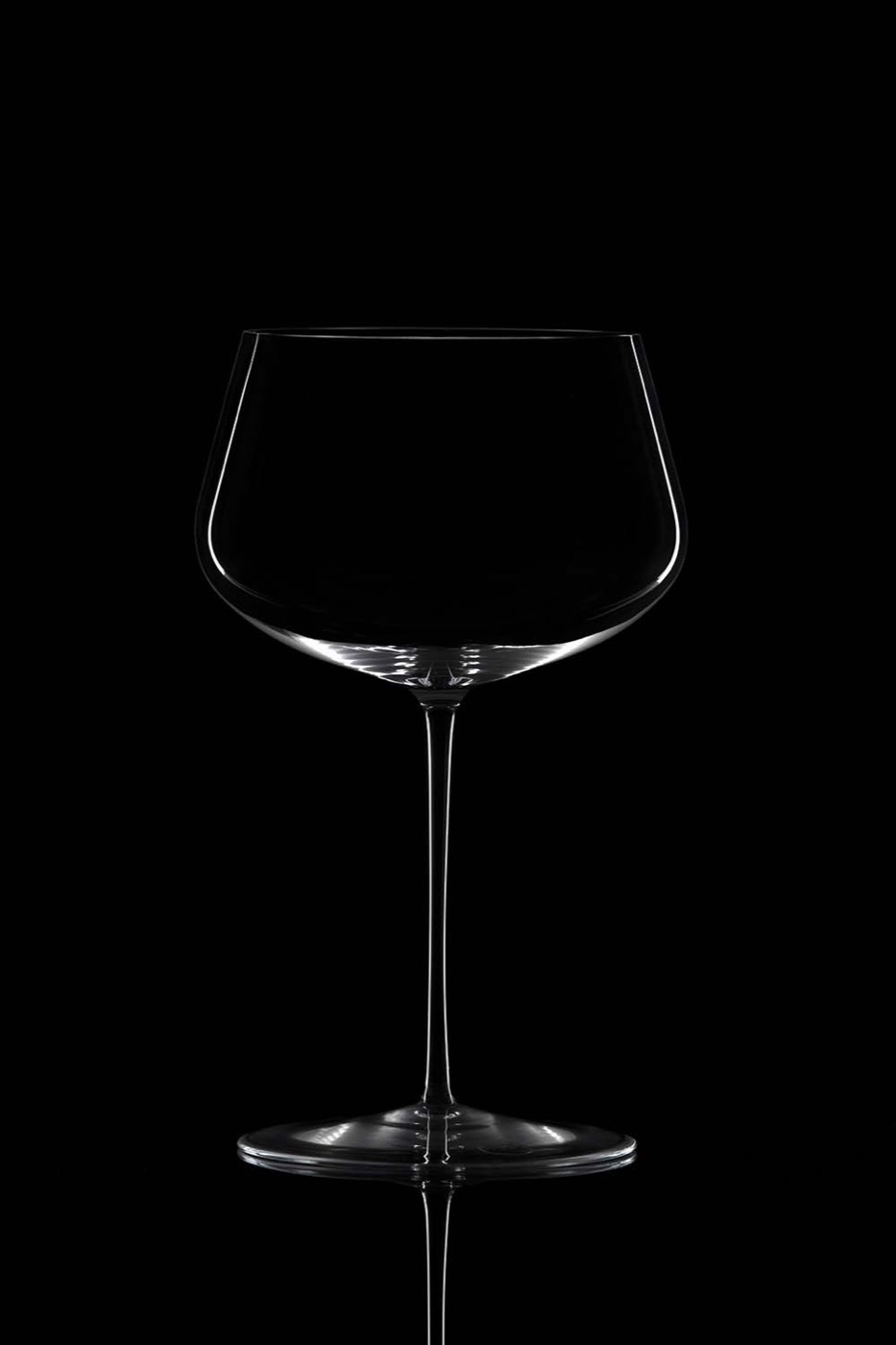 D'Haus wine glass product photography